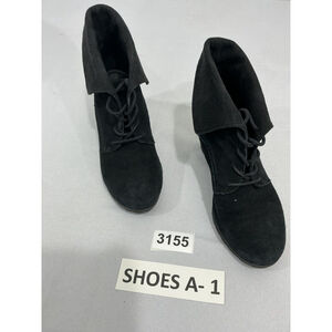 Womans Mia Chaysee Size 7.5 M Black Suede Lace Up Wedge Booties NWOT